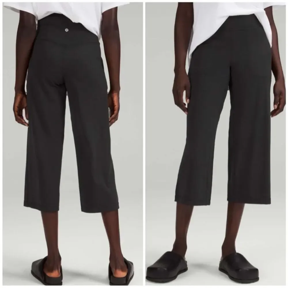 Lululemon Align Super-High-Rise Wide-Leg Crop jogger black 2